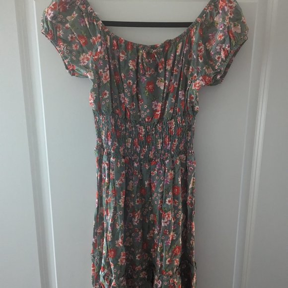 FINAL PRICE Coco and Shay Short Floral Dress NWOT Size L - Picture 7 of 7